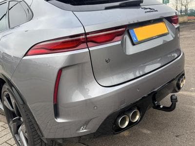 Jaguar F-Pace SVR (2024) - Foto 13