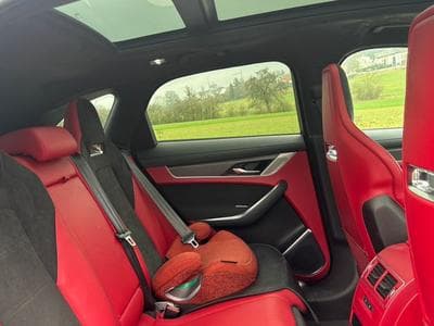 Jaguar F-Pace SVR (2024) - Foto 9