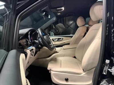 Mercedes 300 (2024) - Foto 11