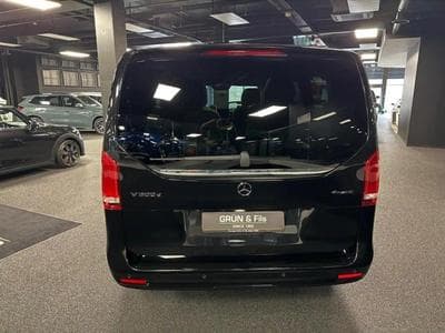 Mercedes 300 (2024) - Foto 6