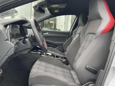 VW Golf 8 GTI 2.0 TSI DSG7 (2023) - Photo 7