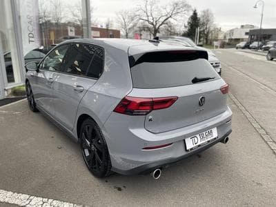 VW Golf 8 GTI 2.0 TSI DSG7 (2023) - Photo 14