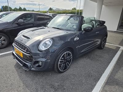 Mini Cabrio Cooper S (2021) - Photo 2