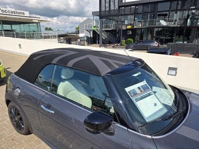 Mini Cabrio Cooper S (2021) - Photo 5