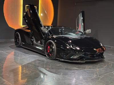 Lamborghini Aventador S LP740-4 (2018) - Photo 1