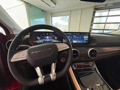 Forthing T5 EVO 1.5 TURBO AUTO FULL OPTIONS (2026) - Foto 11