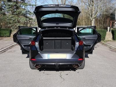 Cupra Formentor VZ5 2.5 TSI 4DRIVE (2023) - Foto 9