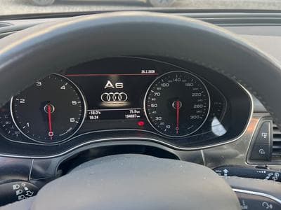 Audi A6 Avant (2012) - Photo 1