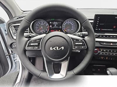 Kia XCeed (2026) - Foto 12