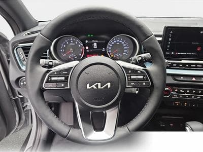 Kia XCeed (2026) - Foto 12