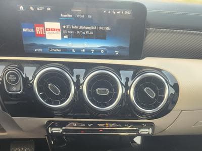 Mercedes CLA Noir / Beige - Garantie 09/27 (2024) - Foto 4