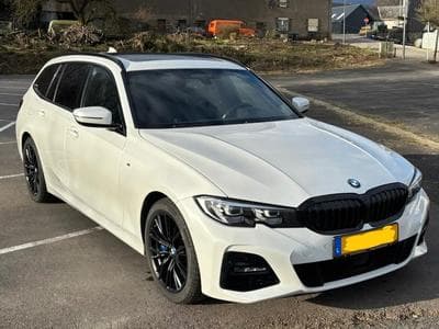 BMW 330 Xdrive M-Sport, AHK (2021) - Photo 1