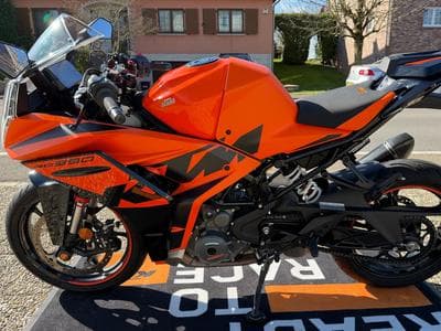 KTM RC 390 (2022) - Foto 3