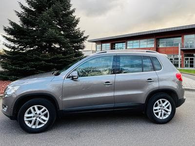 VW Tiguan (2011) - Photo 1