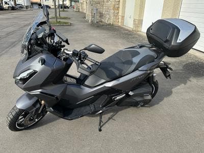 Honda ADV350 (2024) - Foto 1