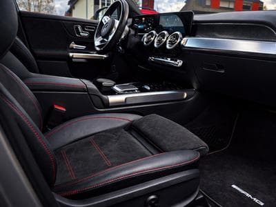 Mercedes GLB 200 AMG Line 7 places Toit Pano Attelage (2021) - Photo 9