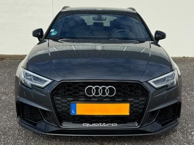 Audi RS3 Sportback (2018) - Photo 1