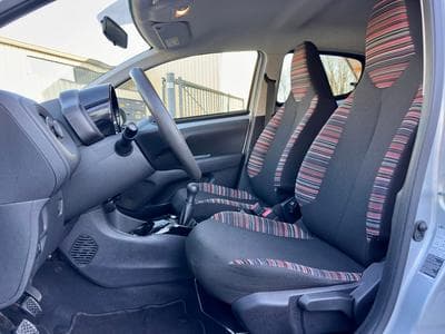 Citroën C1 1.0 VTi 72cv S&S (2020) - Photo 11