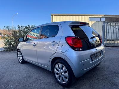 Citroën C1 1.0 VTi 72cv S&S (2020) - Photo 6