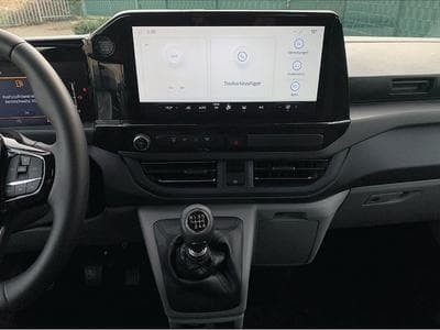 Ford Tourneo (2026) - Foto 8