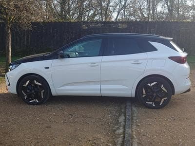 Opel Grandland Gse (2023) - Photo 1