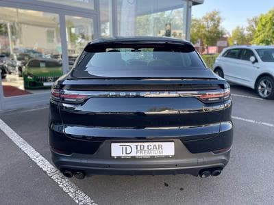 Porsche Cayenne E-Hybrid Coupé (2019) - Photo 15