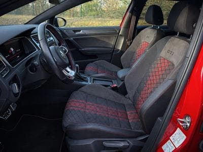 VW Golf GTI TCR (2019) - Photo 6