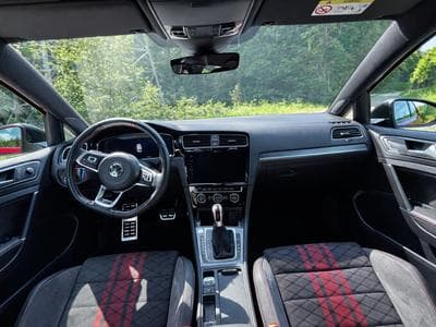 VW Golf GTI TCR (2019) - Photo 7