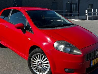 Fiat Punto Sport (2010) - Foto 1