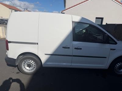 VW Caddy tdi 100 cv (2016) - Photo 4