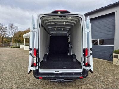 Ford Transit (2026) - Photo 10
