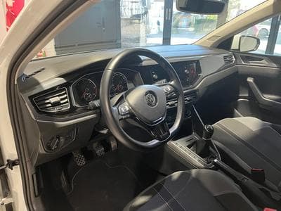 VW Polo VI 1.6 TDI 95 CONFORTLINE (2018) - Photo 12