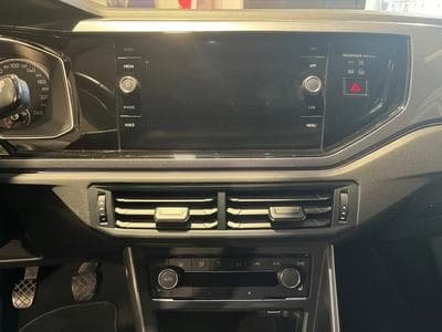 VW Polo VI 1.6 TDI 95 CONFORTLINE (2018) - Photo 15