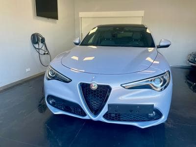 Alfa-Romeo Stelvio Veloce (2021) - Foto 1