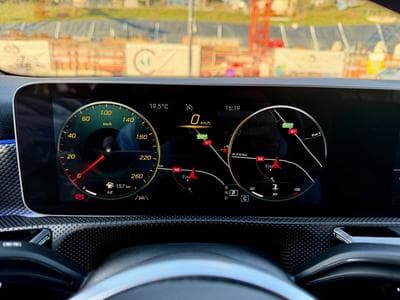 Mercedes A 220 4Matic 7G-DCT (2019) - Foto 15