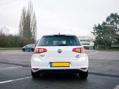 VW Golf VII 1.4 TSI BLUEMOTION Comfortline (2015) - Foto 6