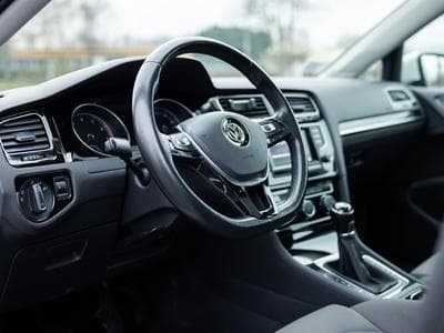 VW Golf VII 1.4 TSI BLUEMOTION Comfortline (2015) - Foto 9