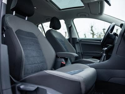 VW Golf VII 1.4 TSI BLUEMOTION Comfortline (2015) - Foto 13