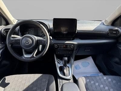 Mazda 2 (2023) - Foto 7