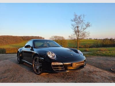 Porsche 911 997.2 Coupé 4S (2009) - Photo 1