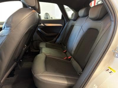 Audi Q3 sport S-Line (2017) - Photo 11