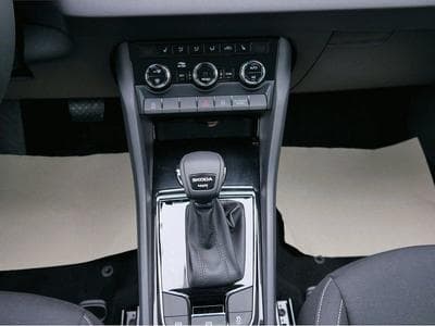 Skoda Karoq (2026) - Foto 15