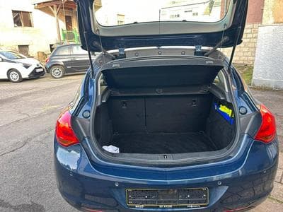 Opel Astra 1.7 CDTI 110CV 5 PORTES (2012) - Foto 6