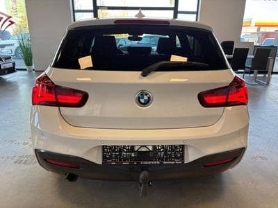 BMW 116 i M Sport Shadow (2017) - Photo 11