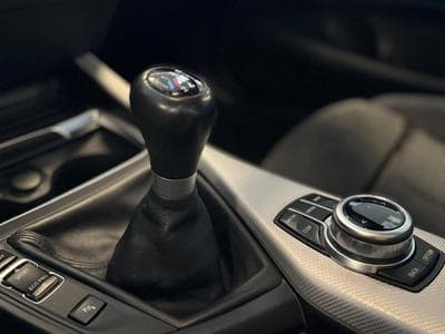 BMW 116 i M Sport Shadow (2017) - Photo 12