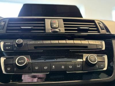 BMW 116 i M Sport Shadow (2017) - Foto 15