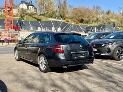 Renault Laguna III Break 2.0 dCi 175 Aut. Initiale 28500km!!! (2011) - Photo 4