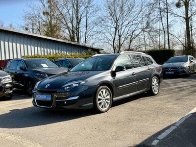 Renault Laguna III Break 2.0 dCi 175 Aut. Initiale 28500km!!! (2011) - Photo 3