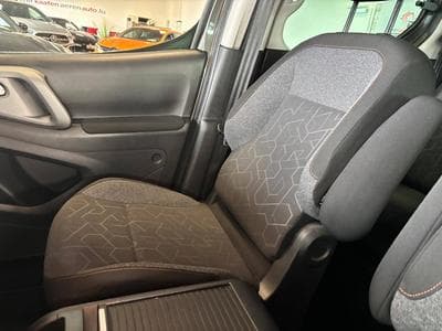 Peugeot Partner Tepee (2017) - Photo 14