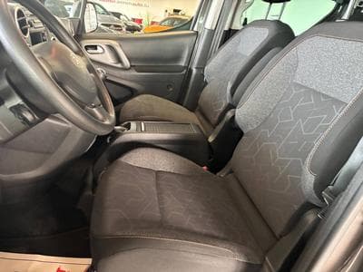 Peugeot Partner Tepee (2017) - Photo 13